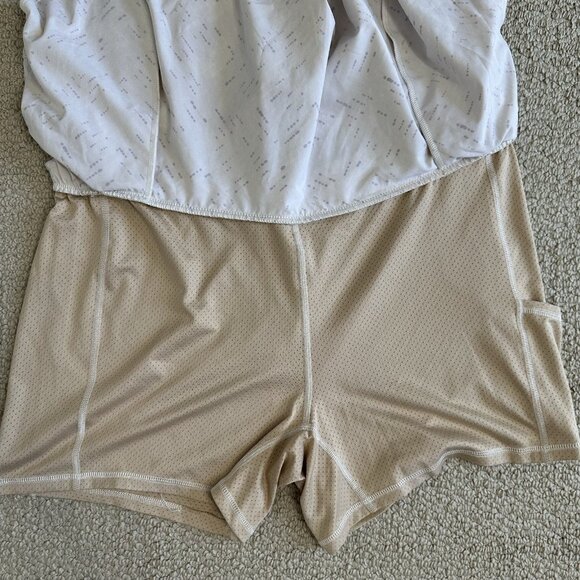 Calia by Carrie Underwood Printed Skort XL Cream Athletic - Picture 5 of 10